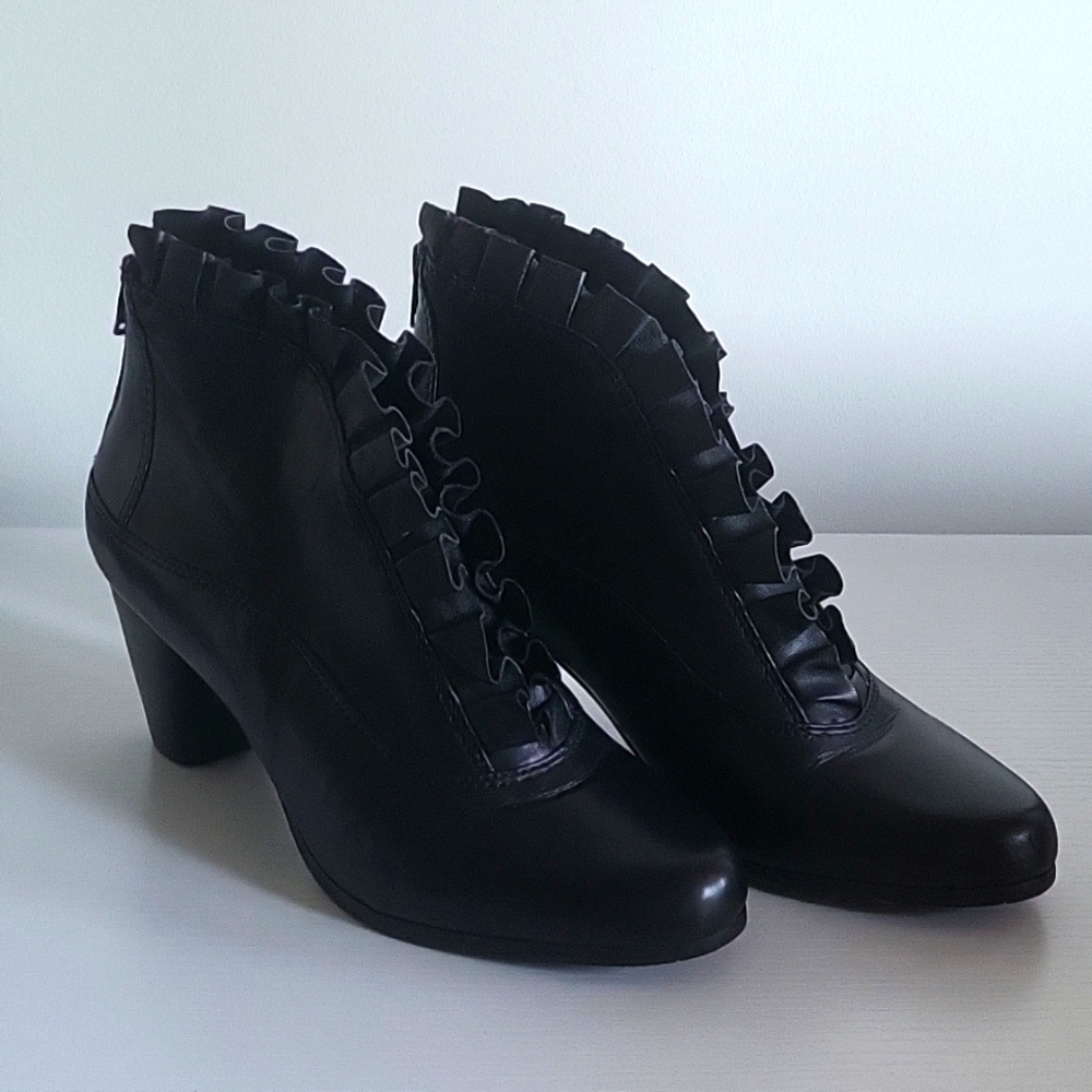 Everybody Shoes